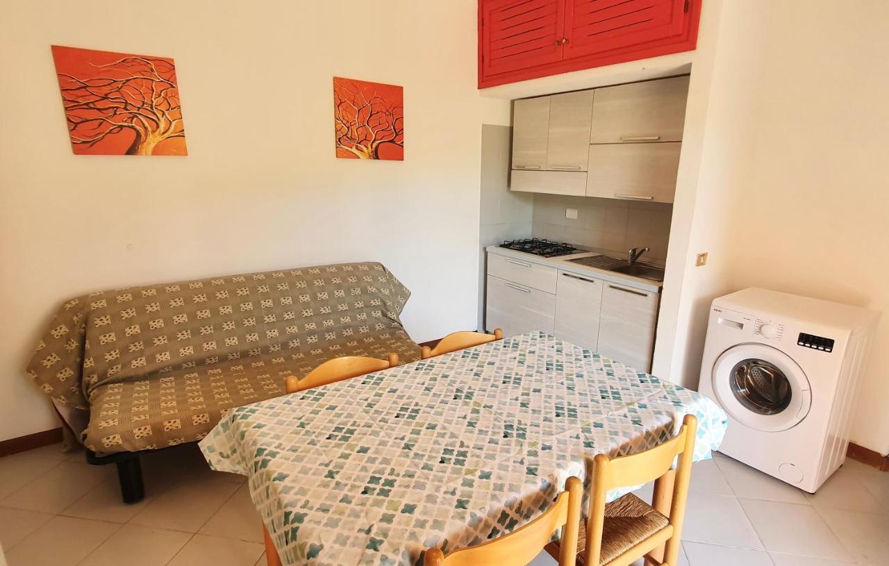 Iss Travel, Le Carrube Two Bedrooms Apartments With Air Conditioning San Teodoro  Eksteriør billede