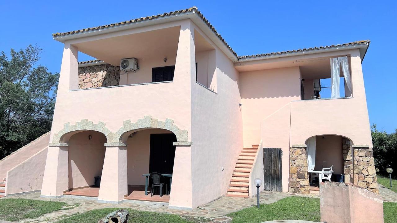 Iss Travel, Le Carrube Two Bedrooms Apartments With Air Conditioning San Teodoro  Eksteriør billede